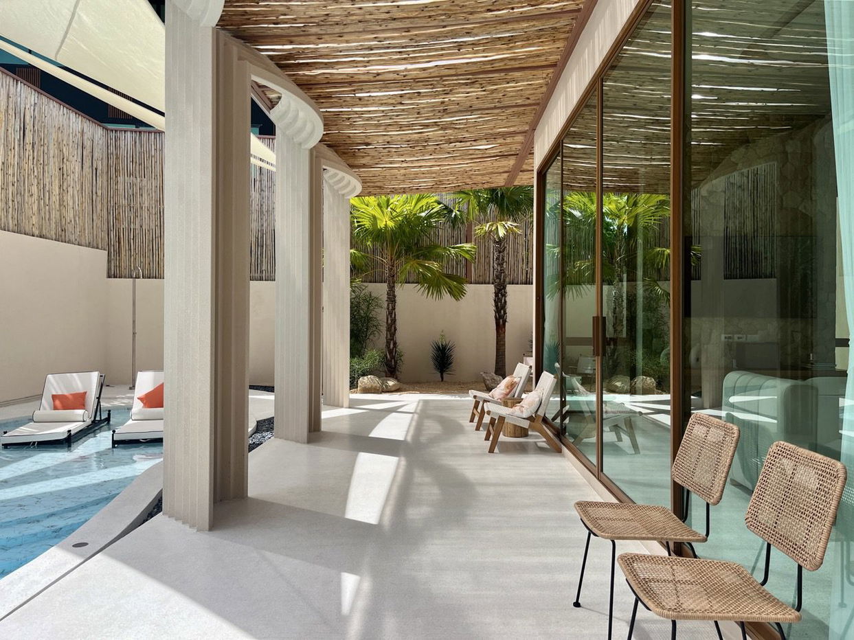 รูป Luxury 9-Bedroom Pool Villa for Sale in Jomtien - รูปที่ 19/20