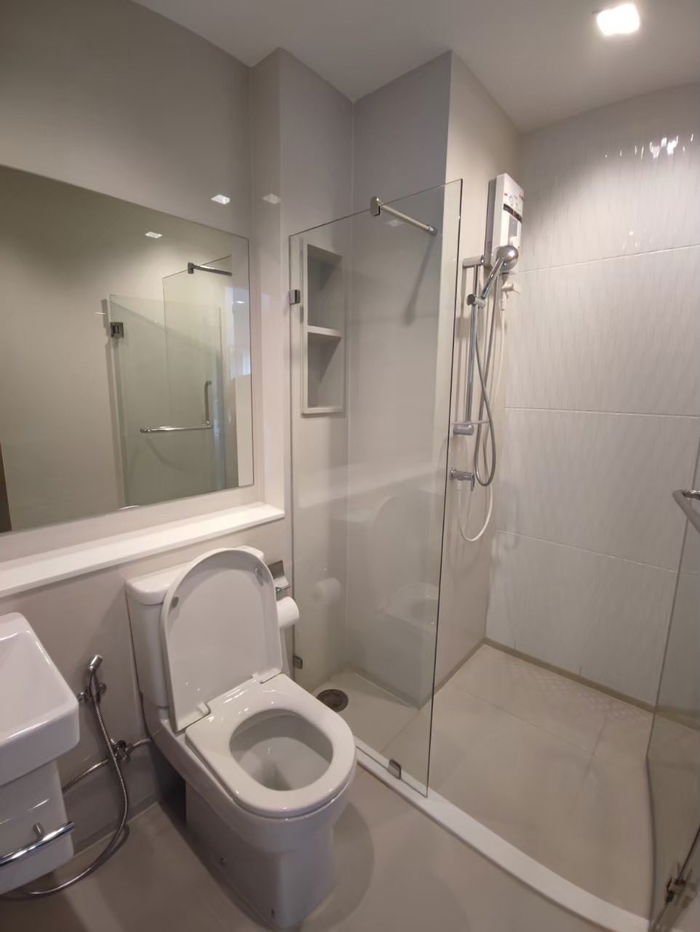 picture @Condorental condo for rent Life Asoke - Rama 9 - 9/10