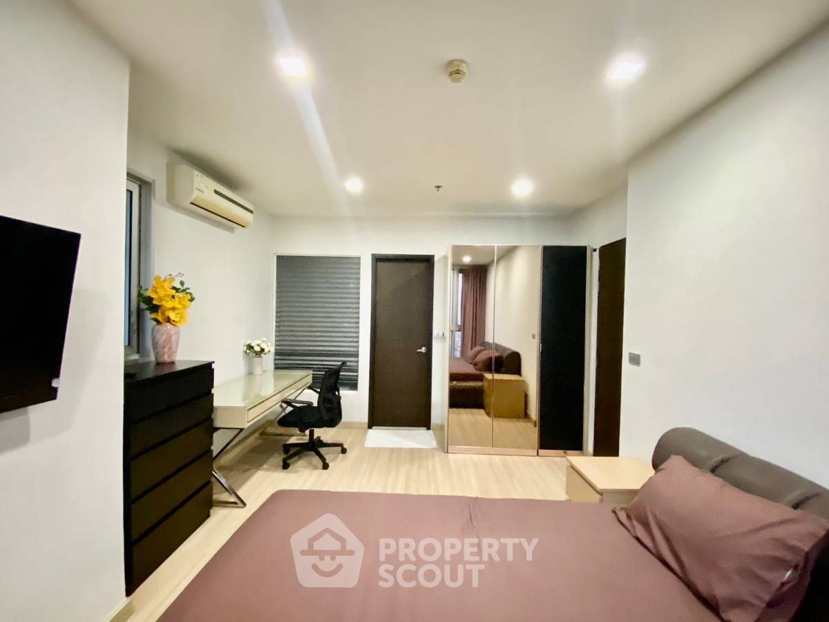picture 2-BR Condo at Sky Walk Residences near BTS Phra Khanong (ID 886835) - 6/10