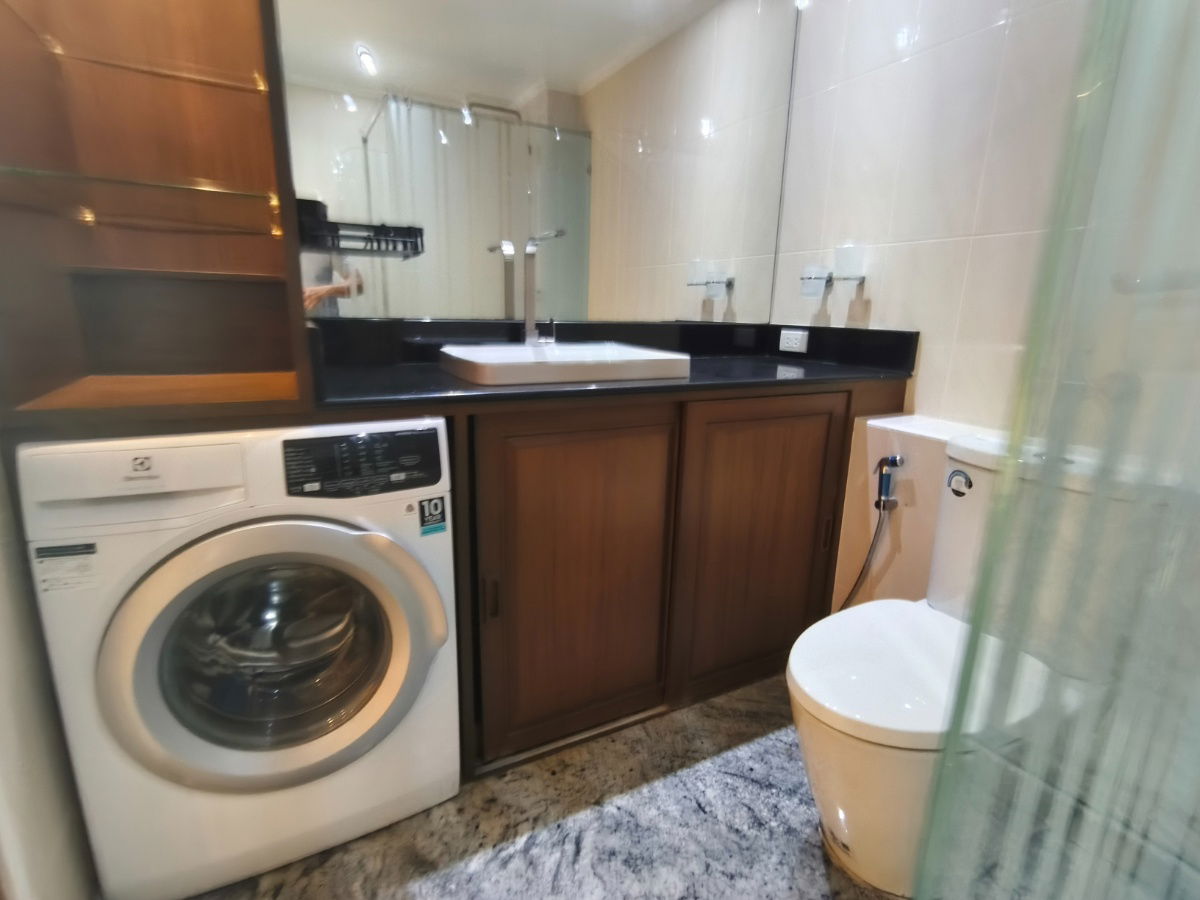 picture Jomtien Plaza Condotel (406/261 Village. 12, Jomtien Beach Road, Nongprue,  Chonburi 20150) - 16/42