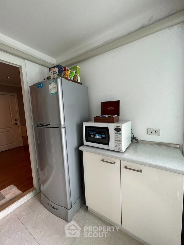 picture 1-BR Condo at Lumpini Suite Sukhumvit 41 near BTS Phrom Phong (ID 1370847) - 6/12
