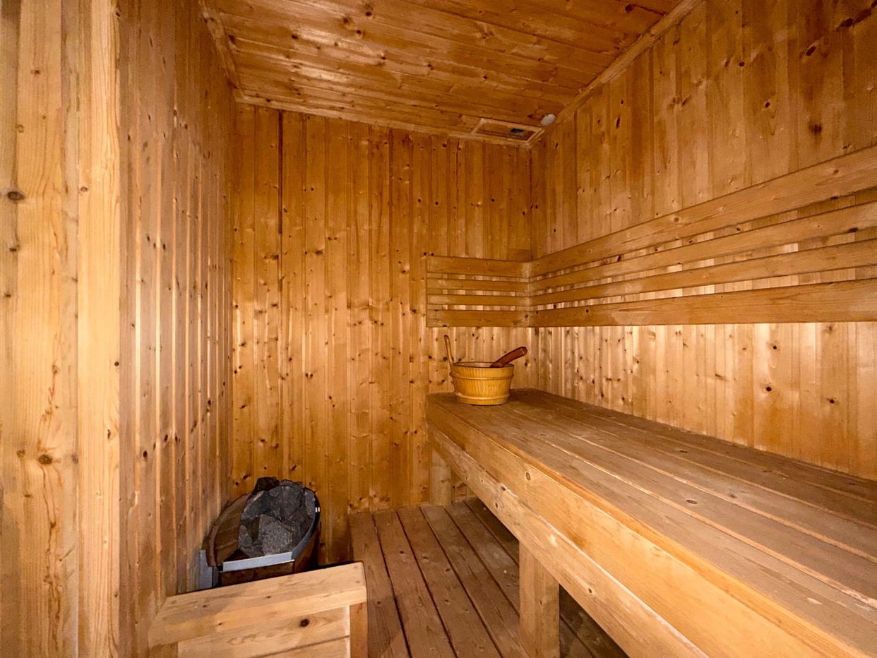 picture Luxury 5-Bedroom Pool Villa in Na Jomtien, Pattaya - 15/16