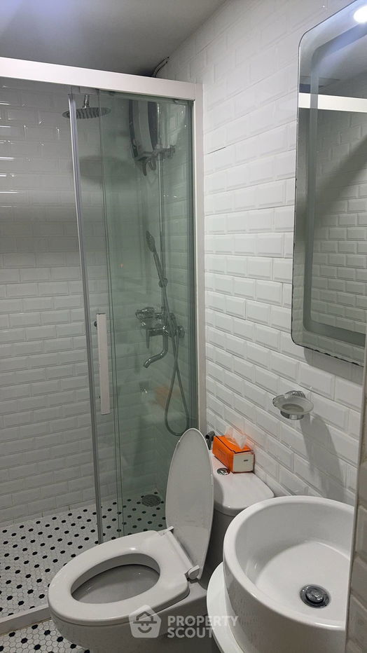 รูป คอนโด 2-ห้องนอน ที่ ท็อป วิว ทาวเวอร์ คอนโดมิเนียม ใกล้ BTS ทองหล่อ (ID 1697468) - รูปที่ 15/16