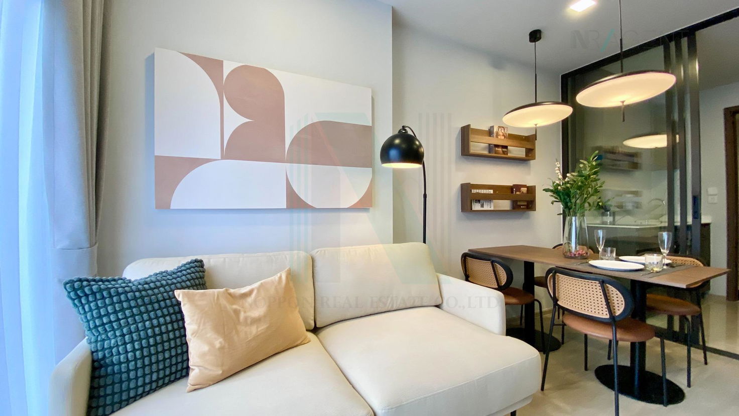 picture For Rent Condo LIFE PHAHON - LADPRAO Building 1, Floor 33,1 bed room, Room size 35 sqm - 2/8