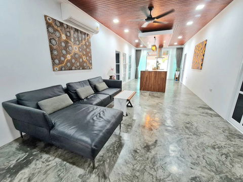 Modern House 3 Bedrooms for Sale in Bangsaray