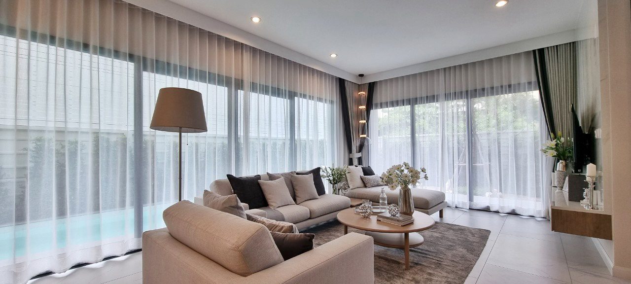 รูป วิลลาหรู 4 ห้องนอนสำหรับขาย - รูปที่ 3/23