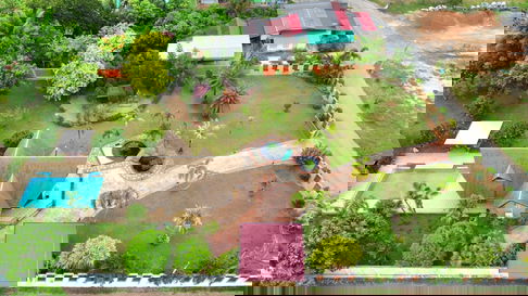 Spacious Private Villa with Swimming Pool for Sale – Bang Saray