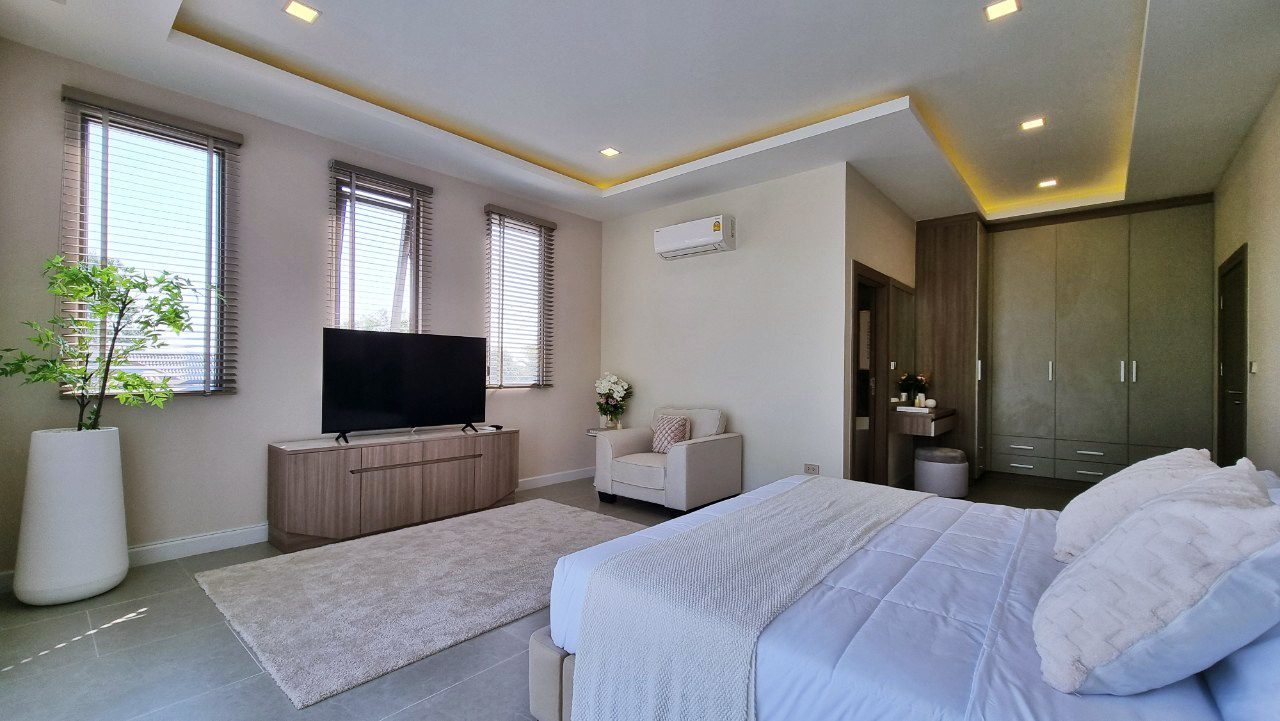 รูป ขายพูลวิลล่าหรูสไตล์โมเดิร์นในห้วยใหญ่ - รูปที่ 13/22