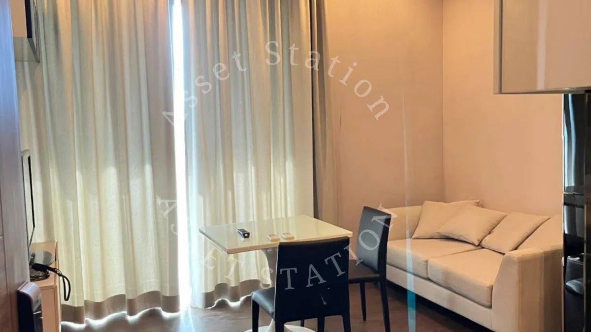 รูป พร้อมเช่า Q Asoke ห้องมินิมอลแต่งสวย ใกล้มศว. MRT เพชรบุรี - รูปที่ 2/7