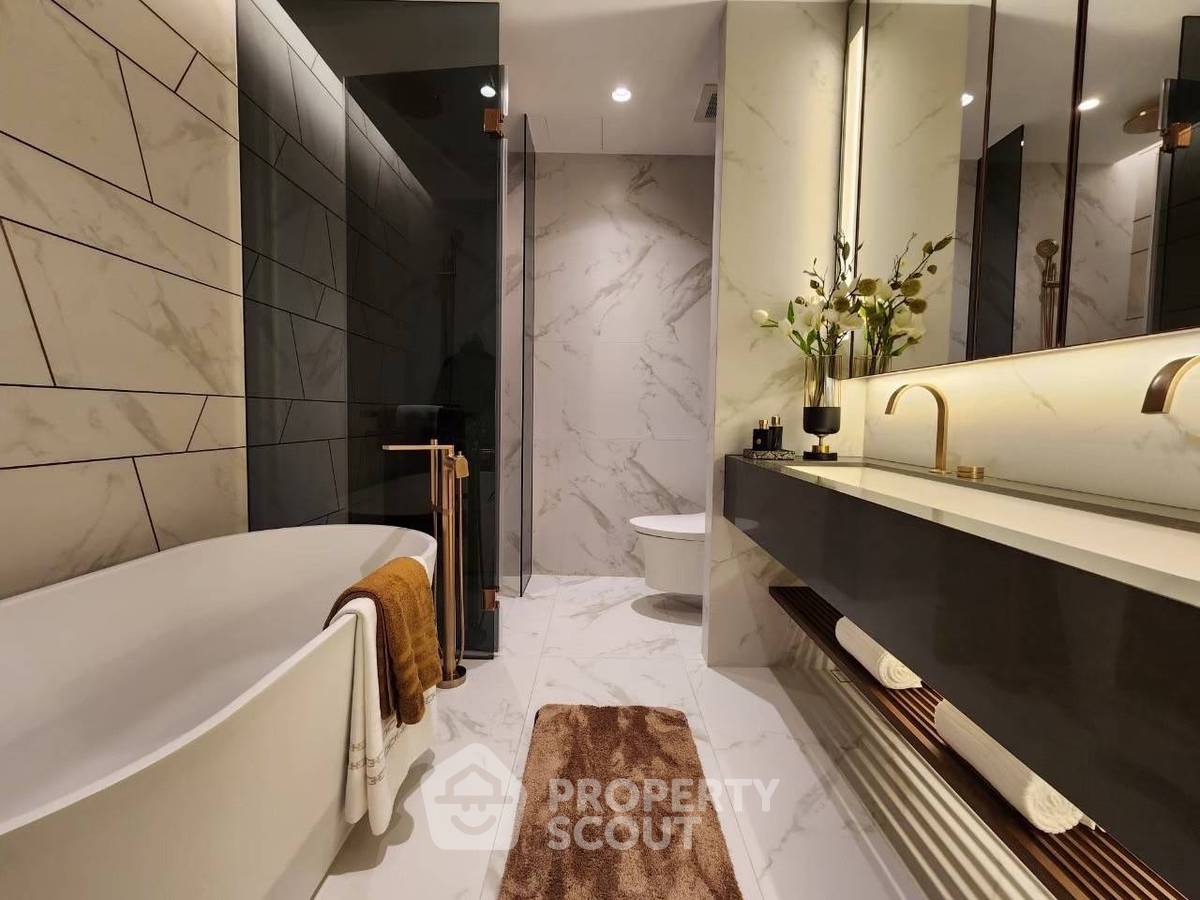 picture 2-BR Condo at The Estelle Phrom Phong near BTS Phrom Phong (ID 1935275) - 8/12