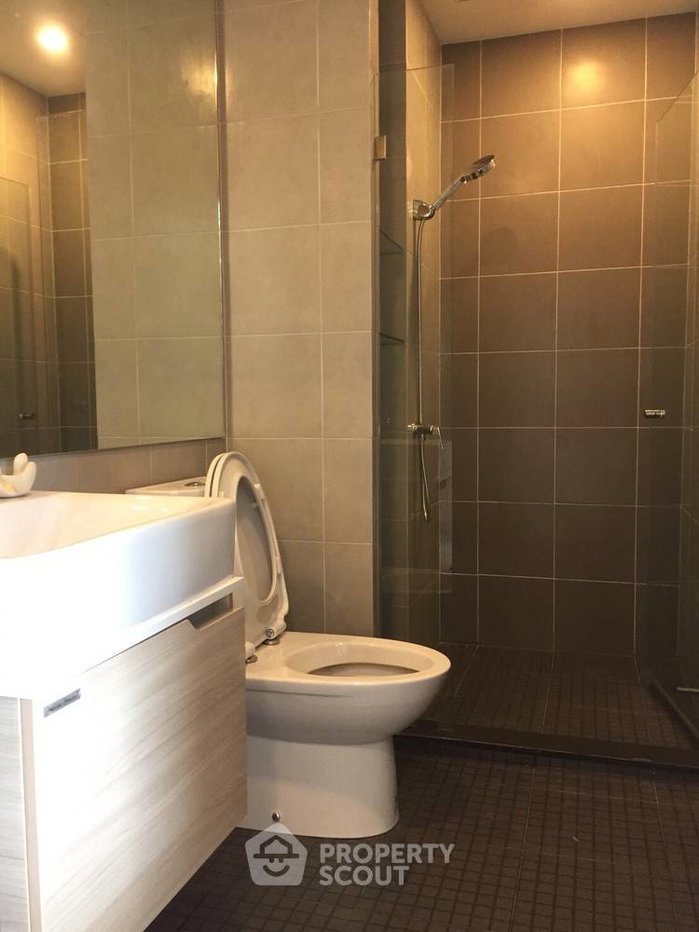 picture 2-BR Condo at Ideo O2 near BTS Bang Na (ID 317208) - 11/11