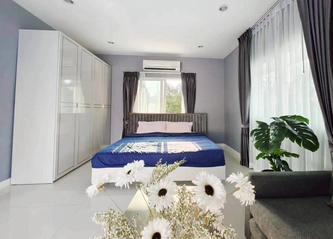 picture Spacious 9-Bedroom Pool Villa in East Pattaya - 13/15