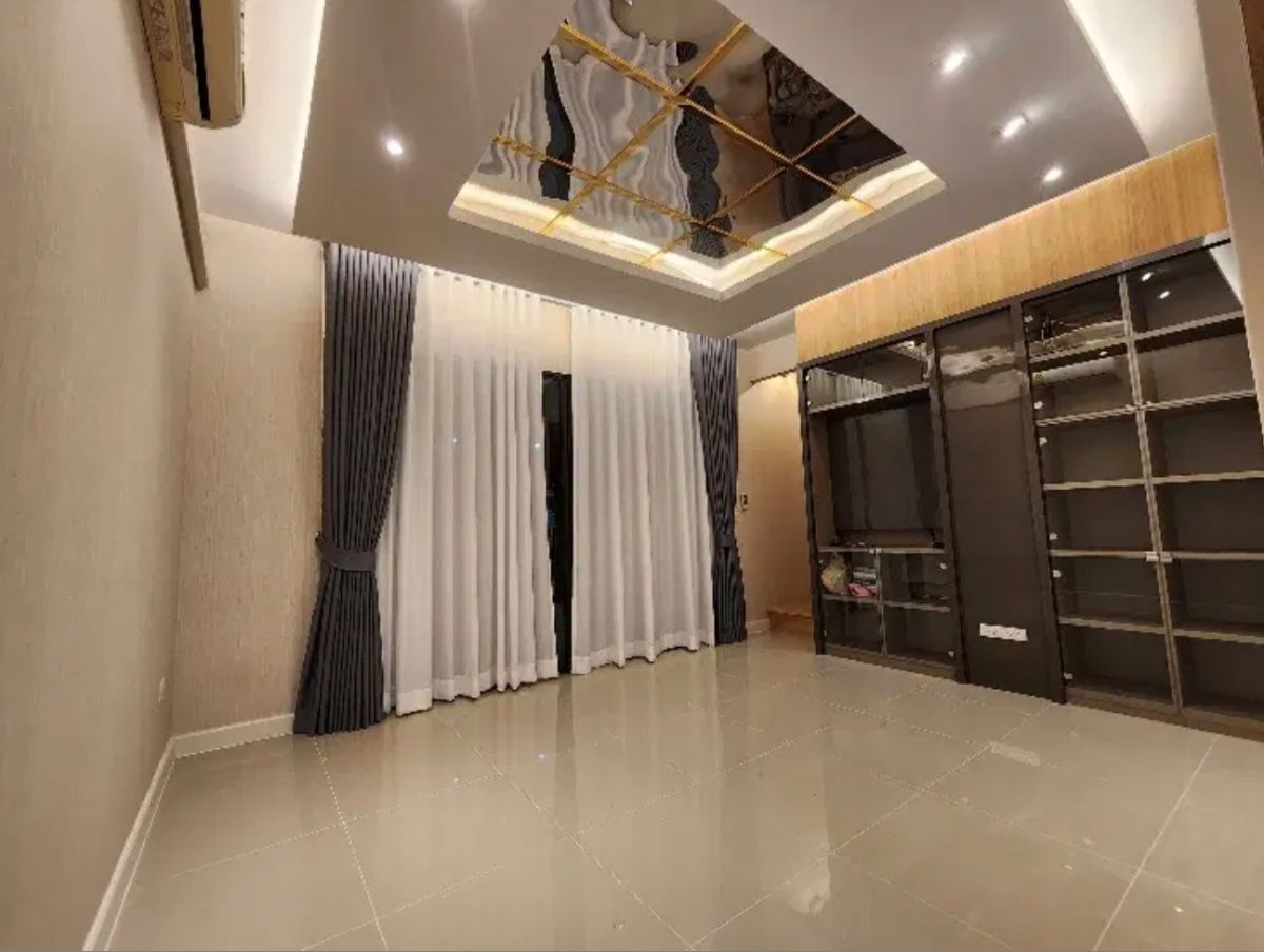 picture Townhouse for rent, 3 floors, Plex Bangna Village, beautiful, good location, near Mega Bangna shopping center. Interested, add Line @841qqlnr - 1/23