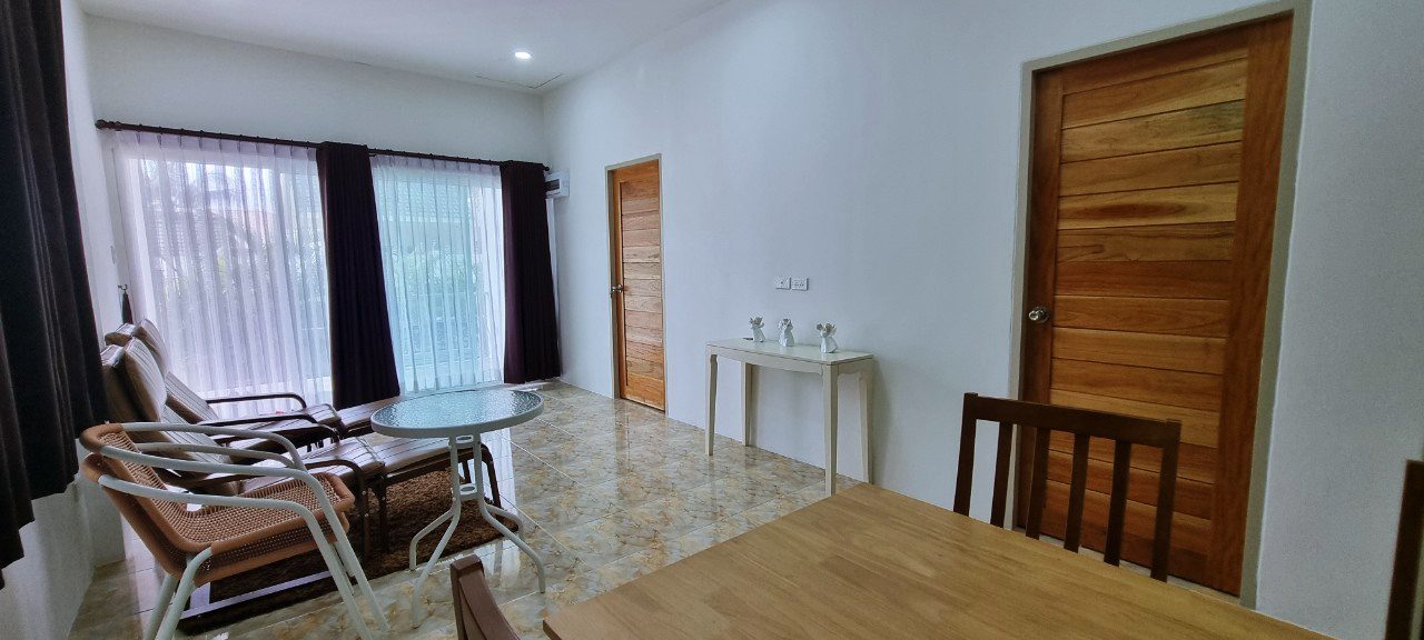 picture 2 Beds House for Sale in East Pattaya - 2/7
