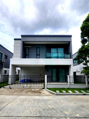 เช่าบ้านเดี่ยว เมกะ บางนา : 📌 ให้เช่าบ้านเดี่ยว 2 ชั้น เซนโทร บางนา 4 ห้องนอน 4 ห้องน้ำ