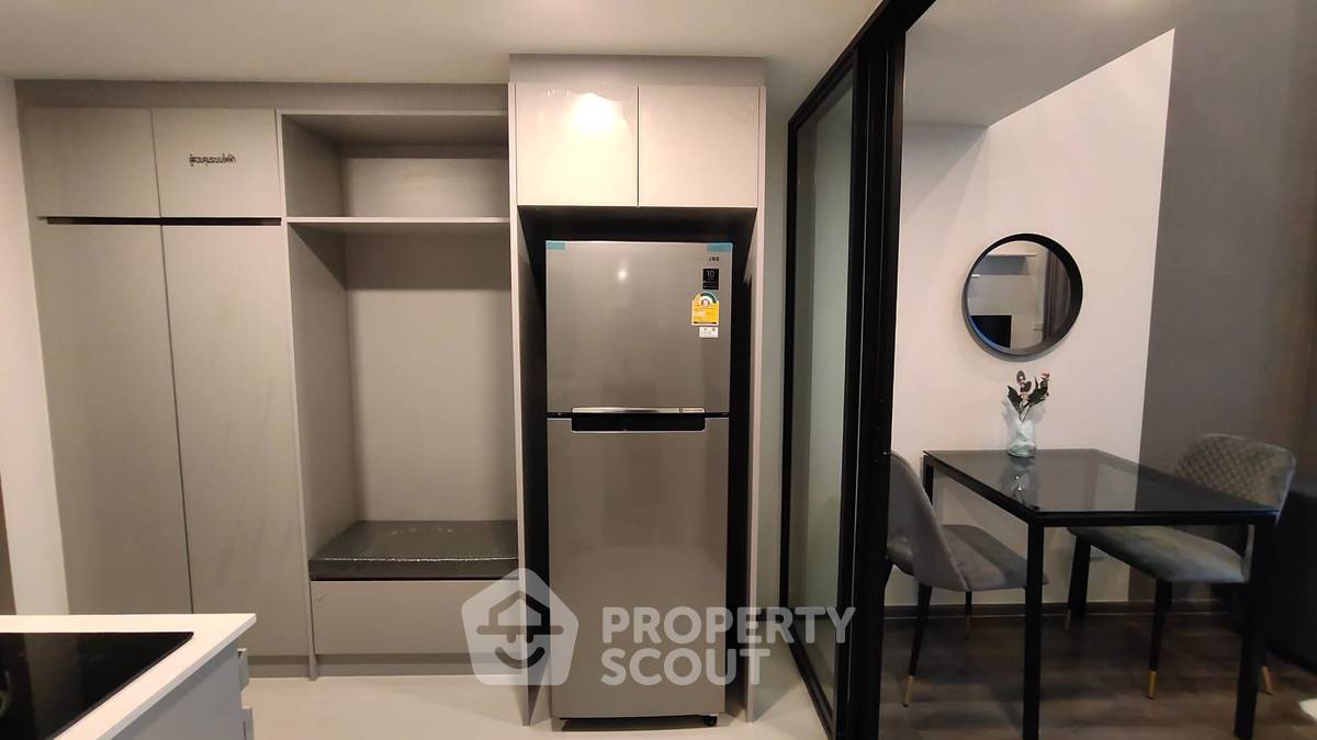 picture 1-BR Condo at Knights Bridge Space Rama 9 near MRT Phra Ram 9 (ID 2460460) - 18/27