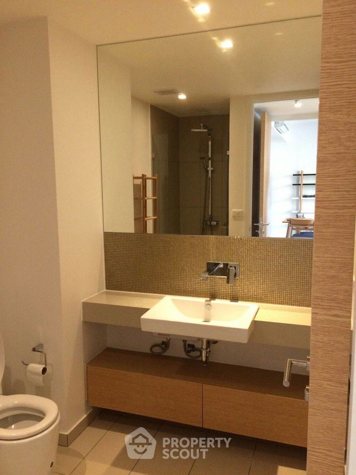 picture 1-BR Condo at The Lofts Ekkamai near BTS Ekkamai (ID 1034957) - 9/14