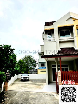 ทาวน์โฮม วิทยาลัยพยาบาลบรมราชชนนีนพรัตน์วชิระ : ขาย ทาวน์โฮม 2.5 ชั้น หมู่บ้านเกษรา คลาสสิคโฮม หลังใหญ่สุด ใกล้สวนสยาม