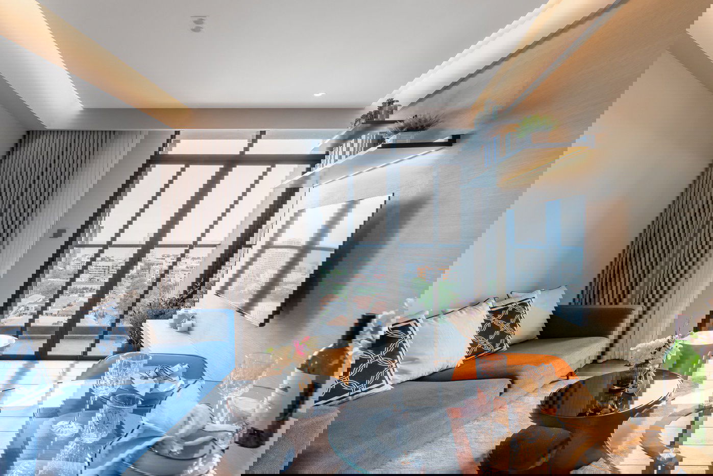 picture Beverly Mountain Bay 2 Bedrooms for Sale - 1/9