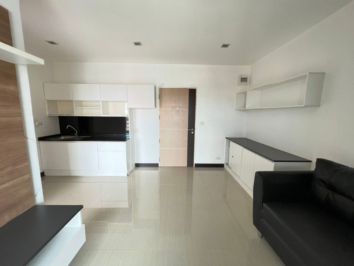 รูป JK 5765313 : ซี.เค.ซี. ระยอง คอนโด 2 - รูปที่ 10/16