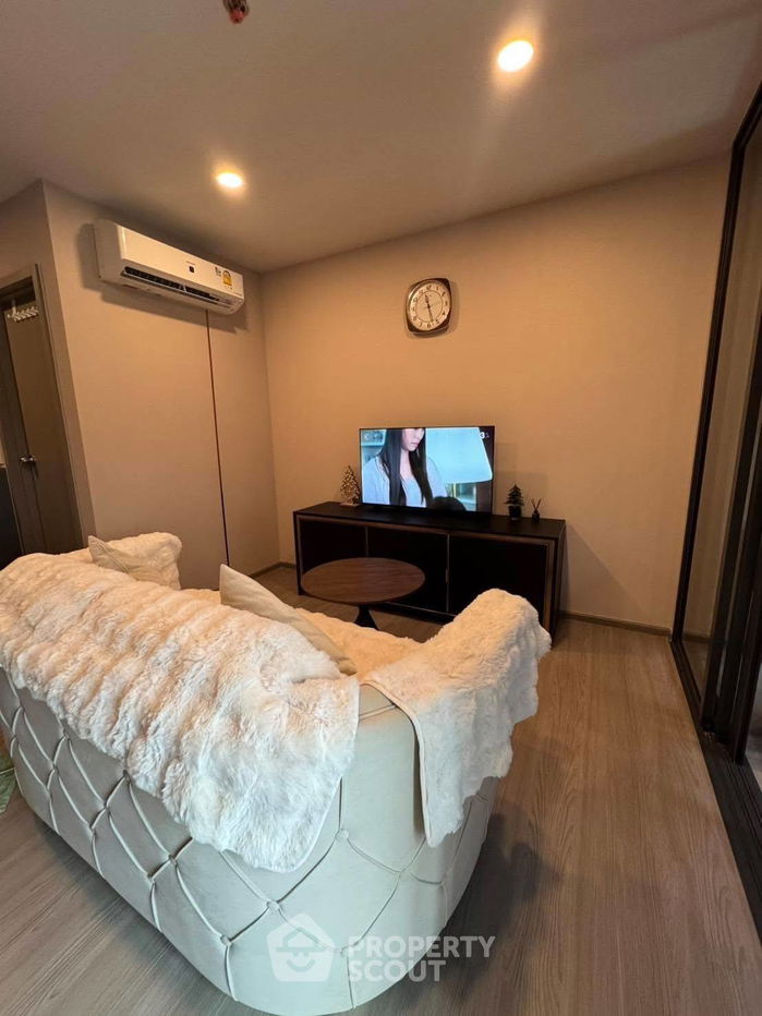 picture 1-BR Condo at Aspire Sukhumvit-Rama 4 near BTS Phra Khanong (ID 2460468) - 7/13