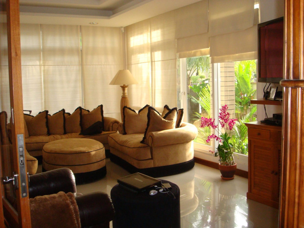 picture 3 Bedrooms House for Sale in Na Jomtien - 1/10