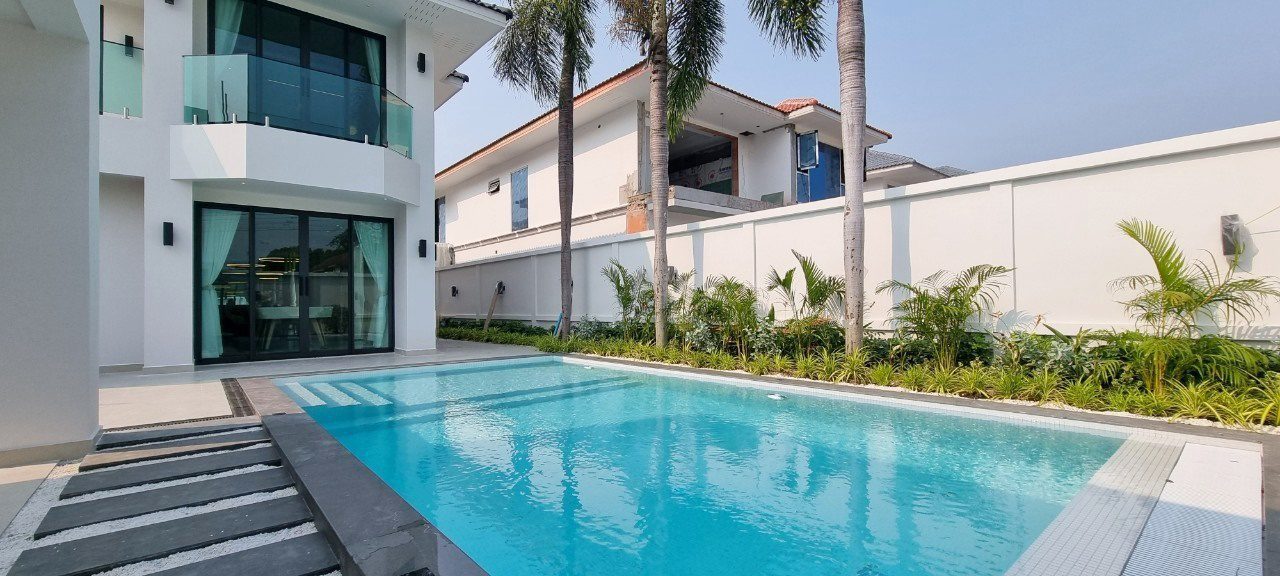 รูป ขายพูลวิลล่า 4 ห้องนอน จอมเทียน - รูปที่ 1/21