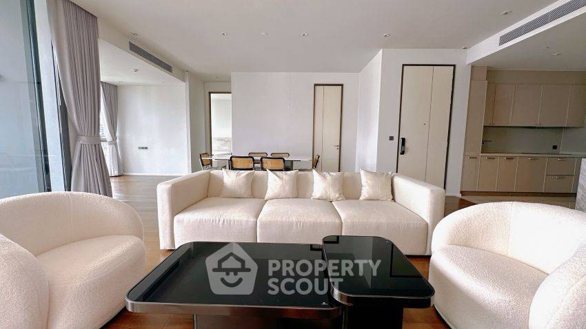 picture 3-BR Condo at KRAAM Sukhumvit 26 near BTS Phrom Phong (ID 2462338) - 9/15