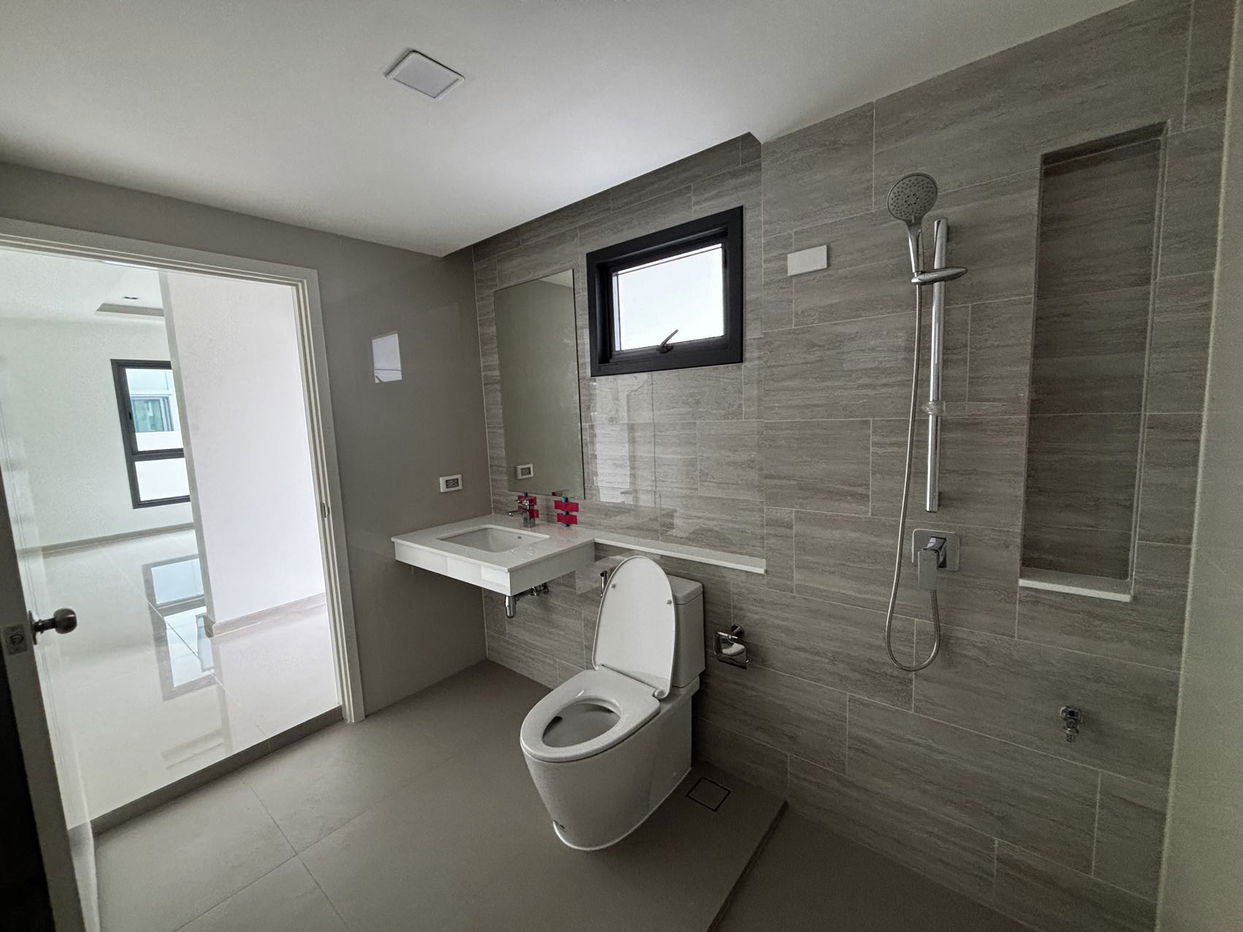 picture Two-Story House with 4 Bedrooms for Sale in Takhian Tia - 9/9