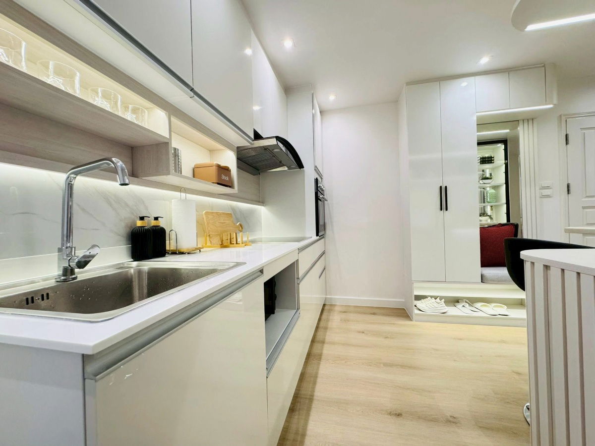 picture LTH13702 – Condo for Sale | Fortune Condo Town | 86 sqm | 2 Beds 2 Baths | Near BTS Chong Nonsi | 7.5 MB - 8/15