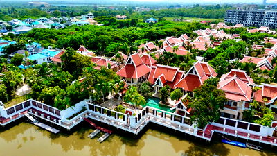 บ้านเดี่ยว สัตหีบ ชลบุรี : พูลวิลล่าสุดหรู 5 ห้องนอนในนาจอมเทียน พัทยา