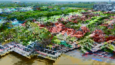 พูลวิลล่าสุดหรู 5 ห้องนอนในนาจอมเทียน พัทยา