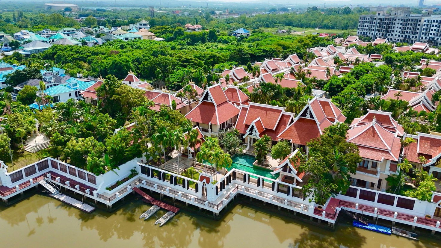 picture Luxury 5-Bedroom Pool Villa in Na Jomtien, Pattaya - 1/16