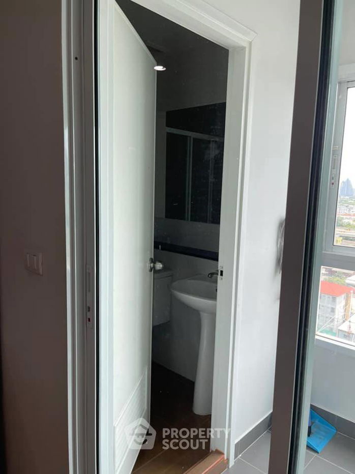 picture 2-BR Condo at Regent Home Bangson 28 near MRT Bang Son (ID 479976) - 10/15