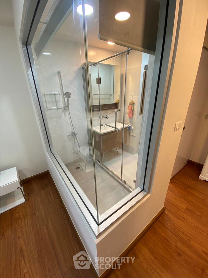 picture 2-BR Condo at The Seed Musee Sukhumvit 26 near BTS Phrom Phong (ID 2462786) - 4/14