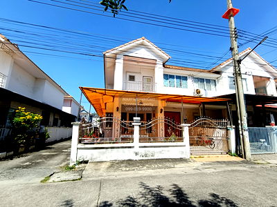 ทาวน์โฮม ถนนตำหรุ-บางพลี  : ขายทาวน์เฮ้าส์/ทาวน์โฮม  พนาสนธิ์ วิลล่า เทพารักษ์ ห้องมุม หน้ากว้าง บางพลีใหญ่ บางพลี สมุทรปราการ CX-138549 ✅ ทักไลน์ @connexproperty ตอบทันที ทีมงานมืออาชีพ ✅ 