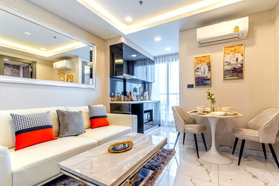 Condos for sale Soi Buakhao : Arcadia Millennium Tower for Sale