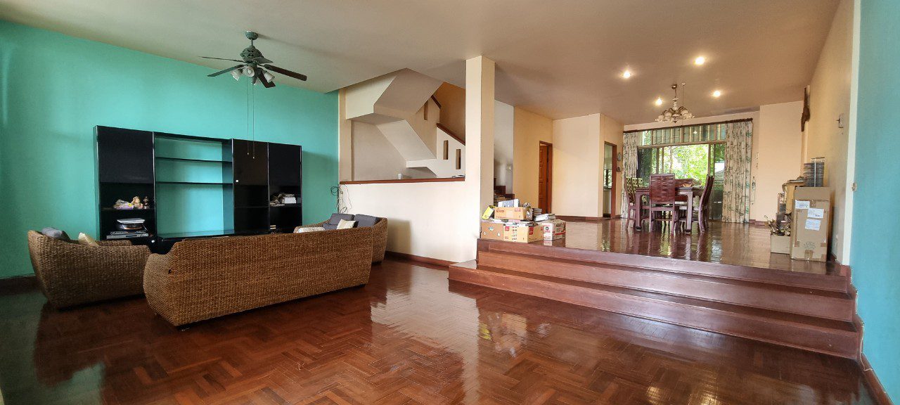 รูป ขายบ้านเดี่ยว 5 ชั้น บนเขาพระตำหนัก - รูปที่ 1/10