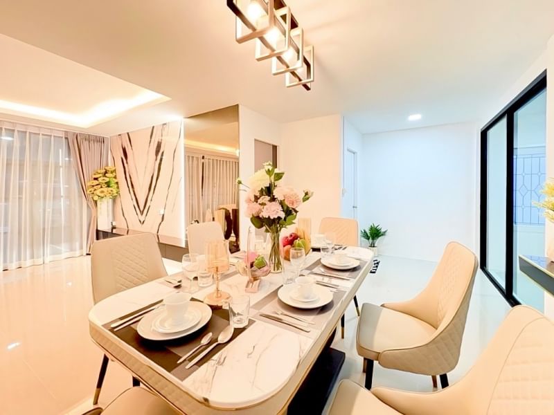 picture 4 Bedroom House in East Pattaya for Sale - 2/7