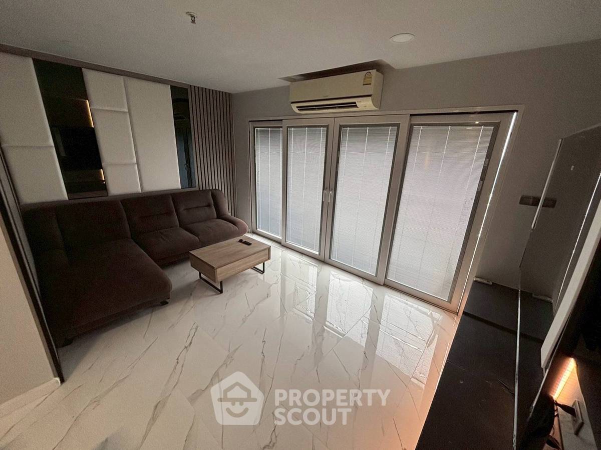 รูป คอนโด 2-ห้องนอน ที่ ท็อป วิว ทาวเวอร์ คอนโดมิเนียม ใกล้ BTS ทองหล่อ (ID 1697468) - รูปที่ 11/16