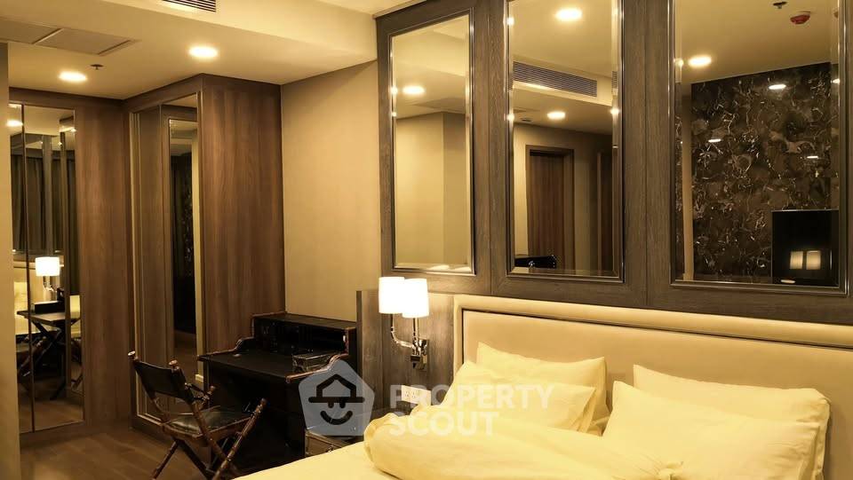 picture 2-BR Condo at Menam Residences in Wat Phraya Krai (ID 2459998) - 5/7