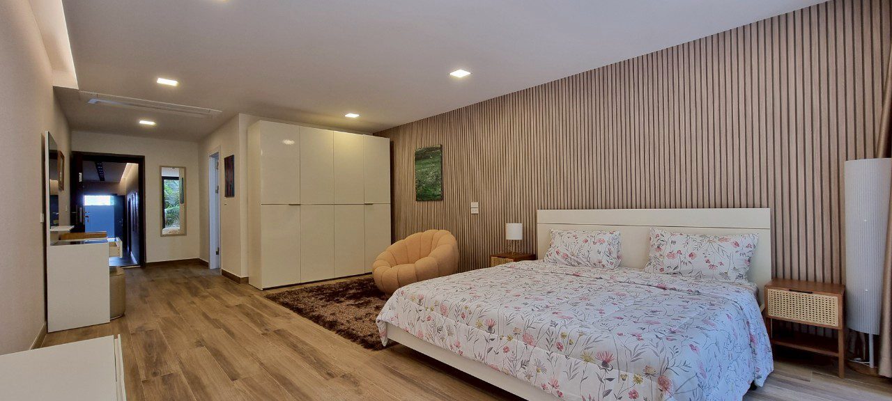 รูป วิลล่าพูลวิลล่าสุดหรูหรา 6 ห้องนอนบนเขาพระตำหนัก - รูปที่ 12/28