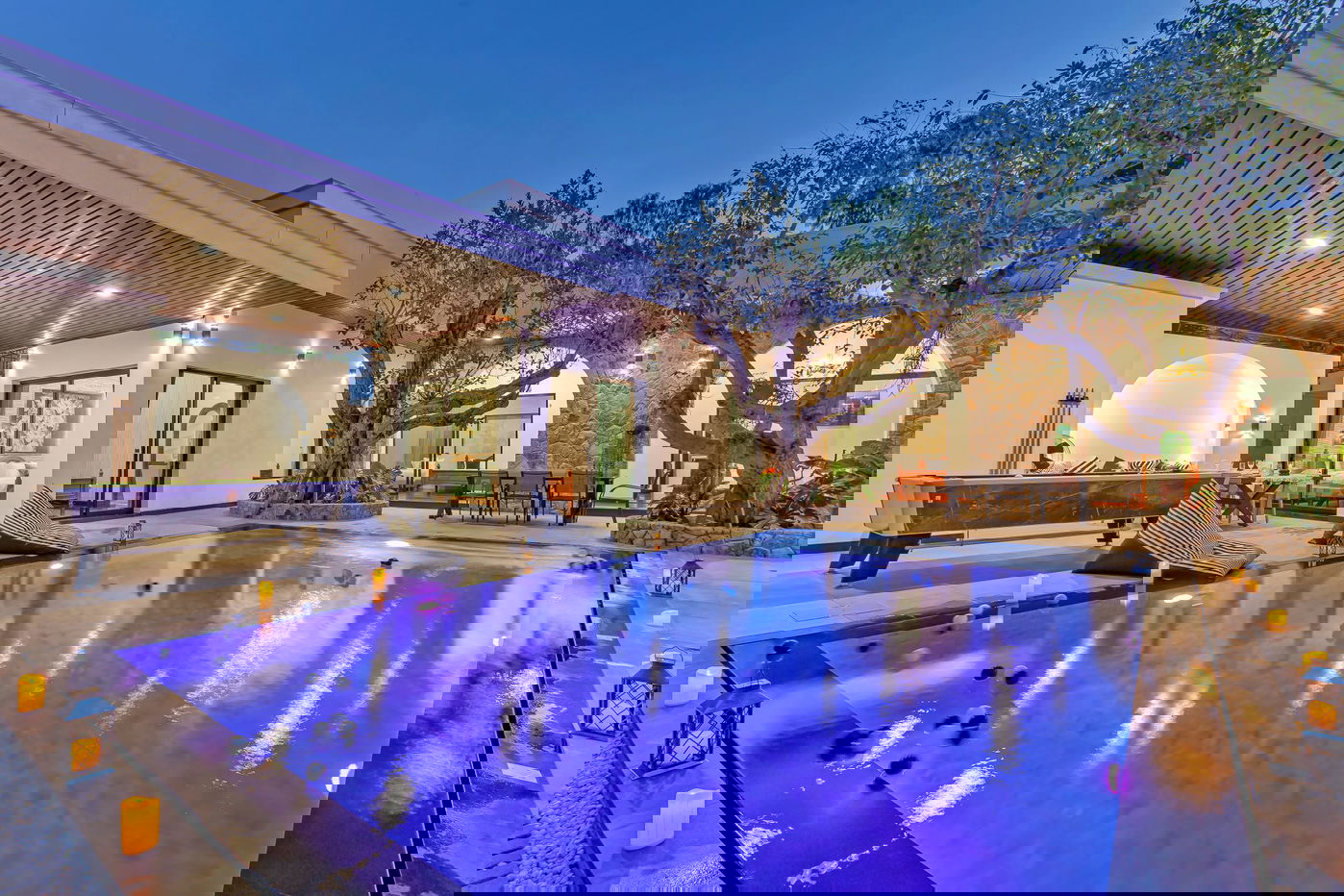 รูป 5 Bedrooms Pool Villa in Huay Yai for Rent - รูปที่ 1/24