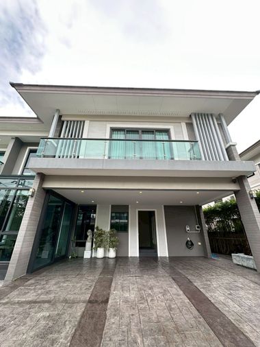 6-bed house for sale, 540 sqm, 110 sq wah, The Plam Pattanakarn