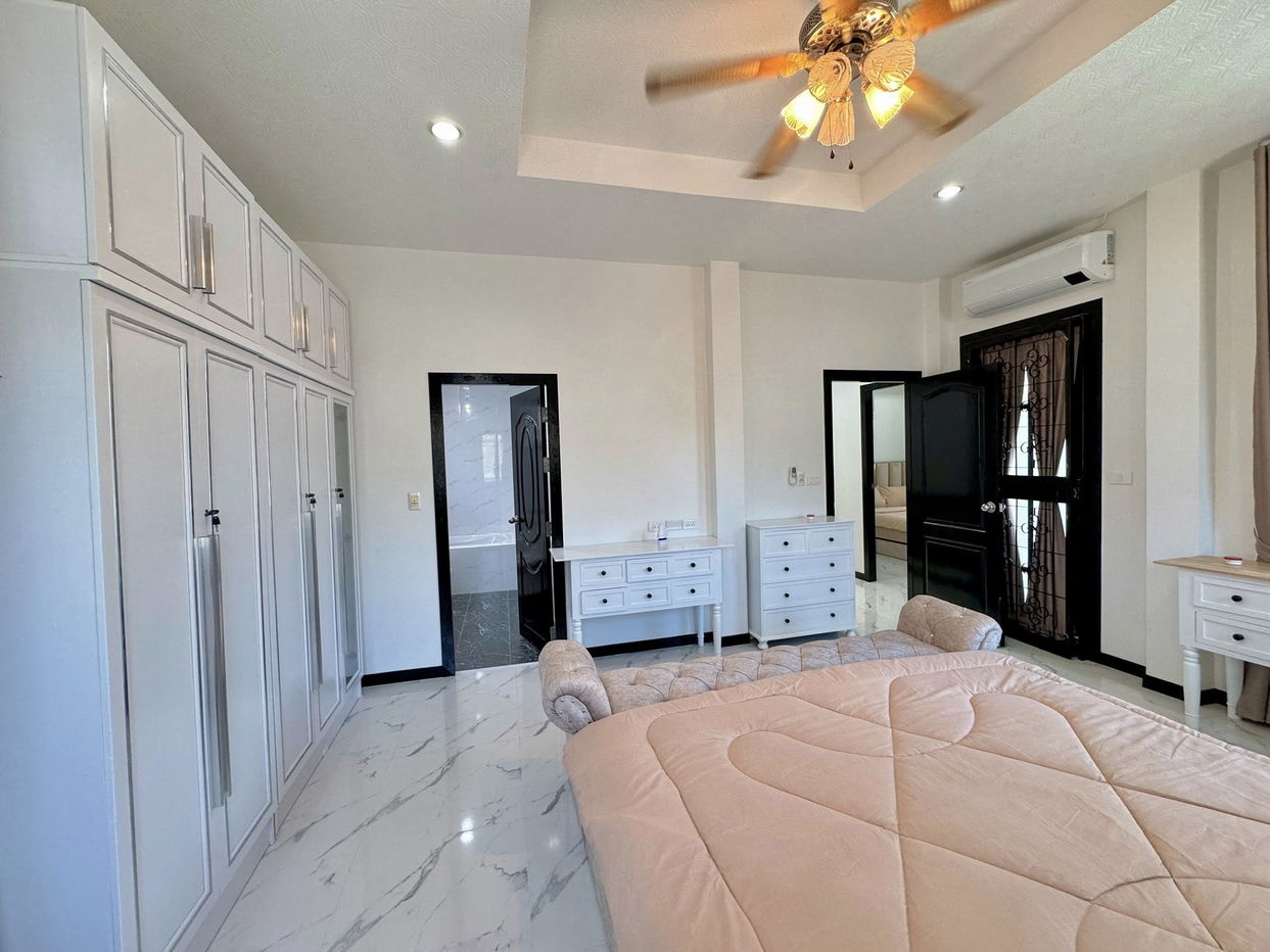 รูป ขายวิลล่า 5 ห้องนอน บ้านฟ้าริมหาด - รูปที่ 9/14