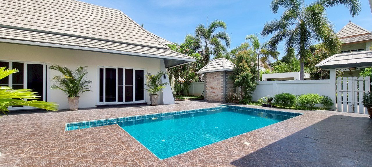 picture 4 Bedrooms House for Sale in East Pattaya - 2/21