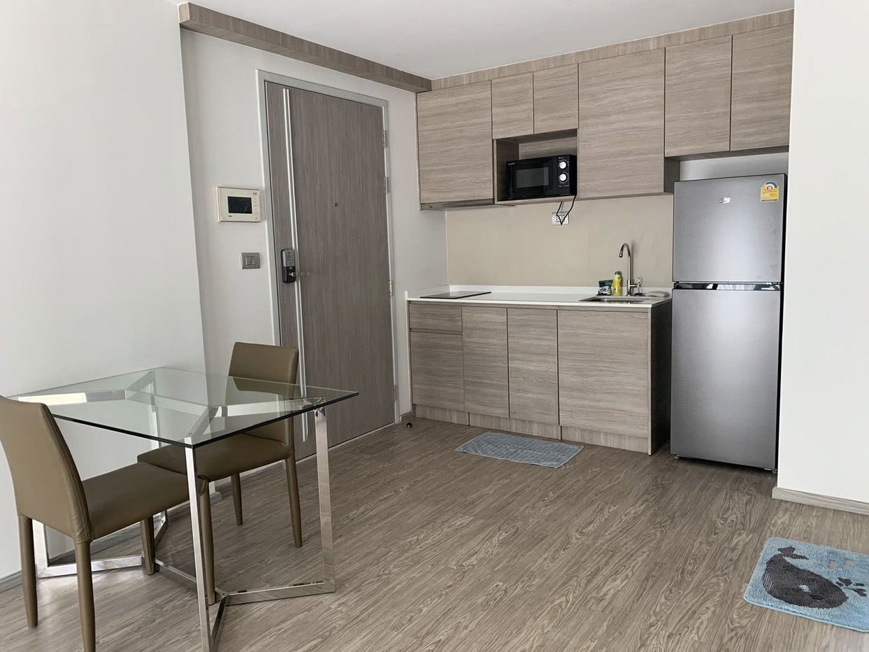 picture 1-Bedroom Duplex for Sale – AERAS Beachfront Condominium - 5/7