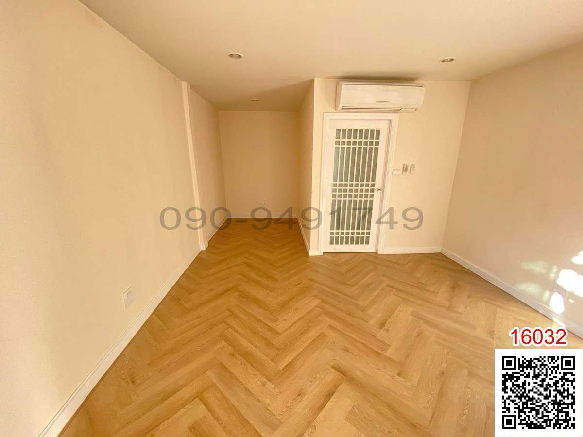 รูป เช่า อาคารพาณิชย์ 4 ชั้น Renovated ในซอยเกษมสันต์ 1 ห่างจาก BTS เพียง300เมตร ไม่กี่ก้าวจาก Siam,MBK - รูปที่ 5/9