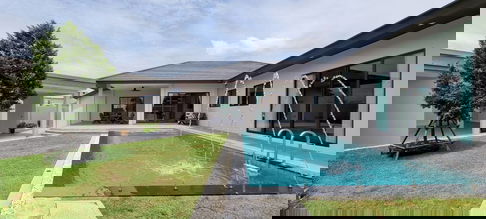 New Hill Top 4 Bedroom Pool Villa for Sale in East Pattaya