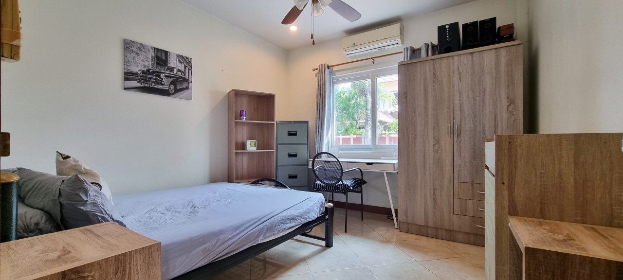 picture Pool Villa in East Pattaya for Sale - 7/17